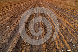 Traces wheel tractors