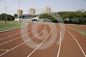 Track lanes close to a turn