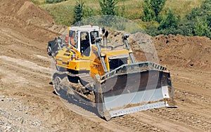 Track-type bulldozer. Earth-moving equipment