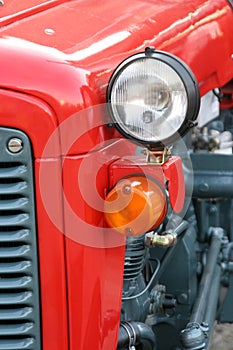 Tractor headlight