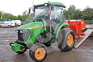 Tractor offloading photo