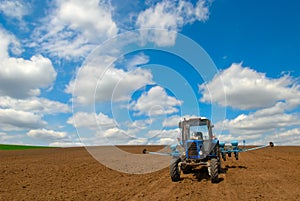 Tractor in tilth