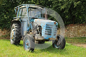 Tractor Zetor