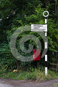 Tradiditional Roadsign - British Road Sign - British Mailbox