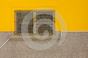 Tradition Thai old glass window