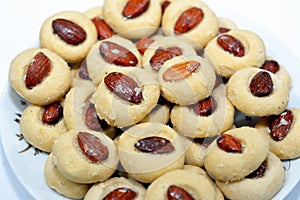 Tradiční arabština sušenky oslava z islámský dovolená z hody egypťan je vyrobený z bílý olej 