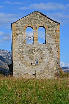 Traditional architecture in the Aragonese Pyrenees