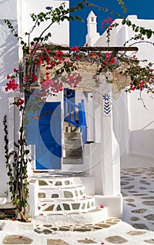 Traditional architecture of Oia village in Santorini island