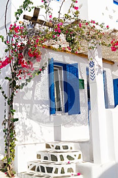 Traditional architecture of Oia village in Santorini island