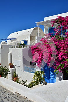 The traditional architecture of Santorini, Oia