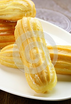 traditional choux pastry eclair dessert