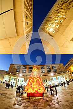 The traditional Chrismas tree on the streets of Valleta city center.