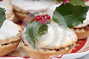 Traditional Christmas mincepies.