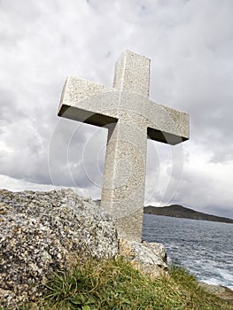 Traditional cross tribute stone for sailors