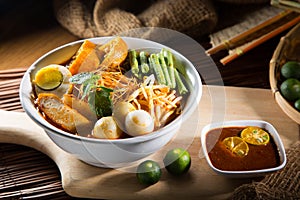 traditional curry spicy noodle soup