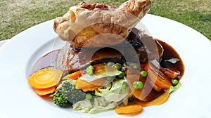 Traditional english roast beef and yorkshire pudding sunday lunch