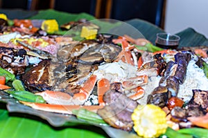 A traditional Filipino style of eating