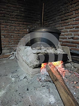 Traditional fireplaces use wood for cooking