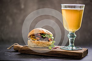 traditional gastro pub food, bbq beef bun