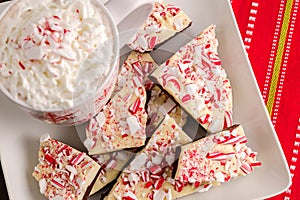 Traditional Holiday Chocolate Peppermint Bark