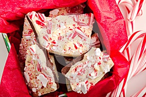 Traditional Holiday Chocolate Peppermint Bark