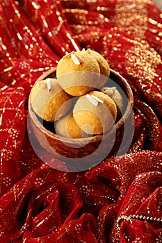 Traditional Indian Sweet - Besan Ke Laddu