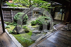 Traditional Japanese courtyard img