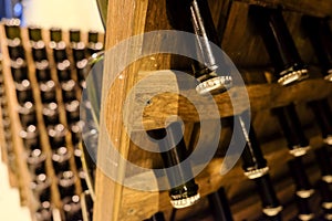 Traditional method of making sparkling wine