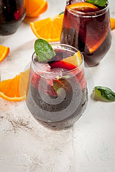 Traditional Spanish cocktail, Tinto de verano