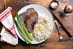 Traditional steak and mashed potatoes