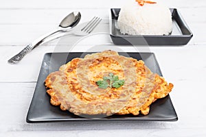 Traditional Thai omelet, jasmin rice