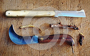 Traditionals grafting knives