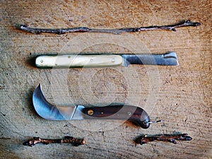 Traditionals grafting knives