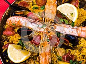 Traditionnal spanish food paella