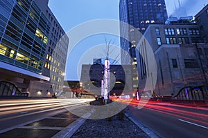 Traffic on Congress Parkwy in Chicago