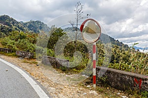 The traffic curve mirror
