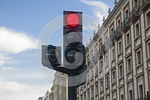 A traffic light photo