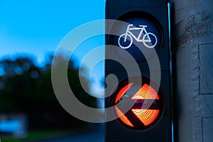A traffic light for cyclists prohibits movement photo