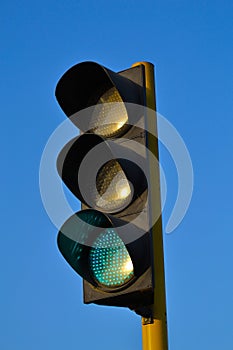 Traffic light green color