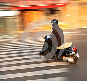 Traffic in paris photo