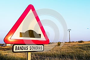 Traffic sign of soundtracks in Spanish