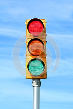 Traffic signal light