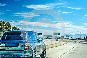 Traffic on Ventura freeway northbound