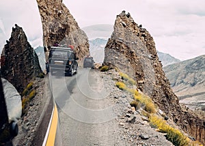 Trafic on the Indian mountain road. Leh - Manali highway