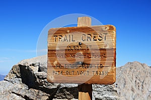 Trail Crest Sign