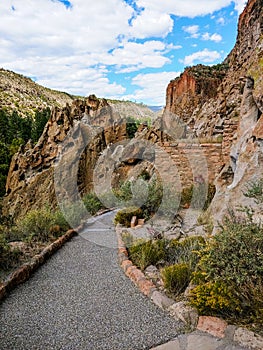 Trail to Ruins in Bandelier National Monument