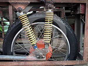 Trailer's shock absorber