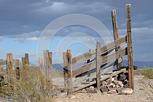 Trails End, Cattle Guard, Rustic Beauty Tonopah Arizona