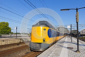 Train Amsterdam CS