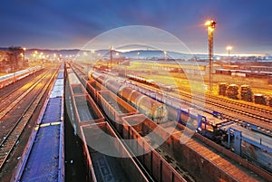 Train Freight transportation platform - Cargo transit